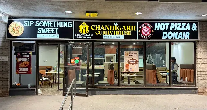 Hot Pizza & Donair Downtown Calgary — pizza and donair delivery near Calgary Tower on 6 Ave SW